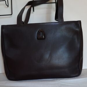 Elegant Dark Brown Leather Shoulder Bag